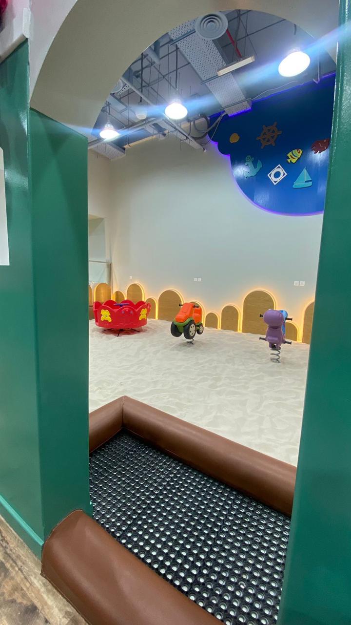 مركز شاطئ الرمل تبوك بارك
